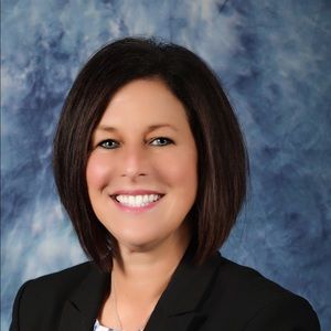 Meet your Posher, Cyndi